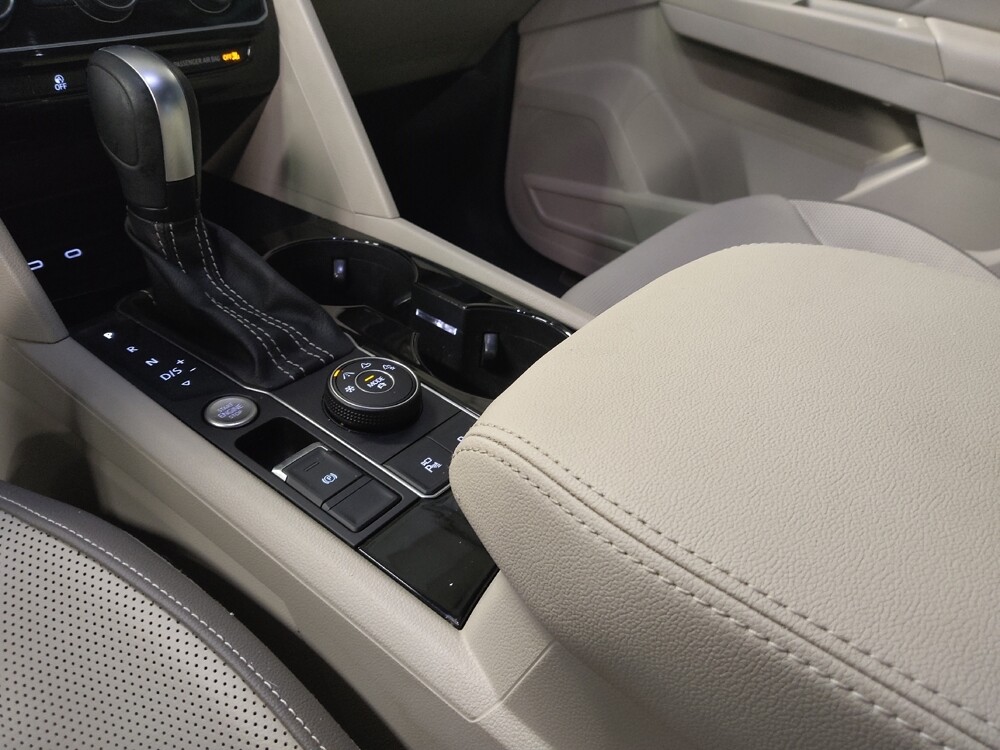 2021 Volkswagen Atlas in Fort Myers, FL 33907 - 18117284 26