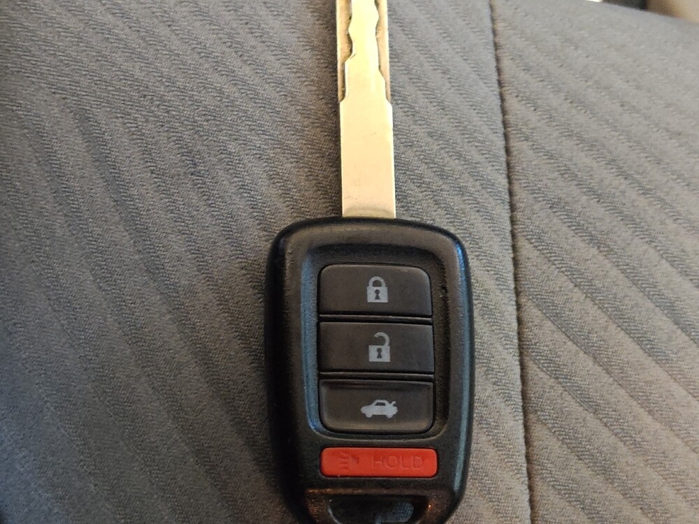 2016 Honda Accord in Fort Myers, FL 33907 - 18117285 32