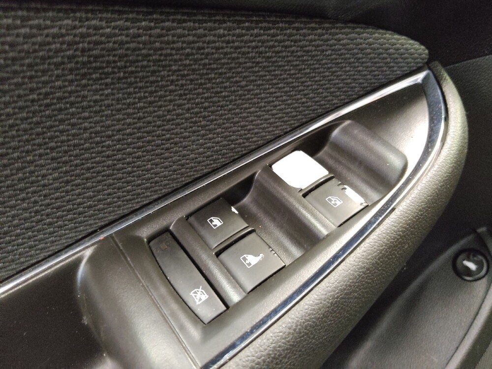 2017 Chevrolet Cruze in Fort Myers, FL 33907 - 18117286 27