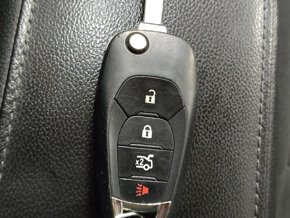 2017 Chevrolet Cruze in Fort Myers, FL 33907 - 18117286 32