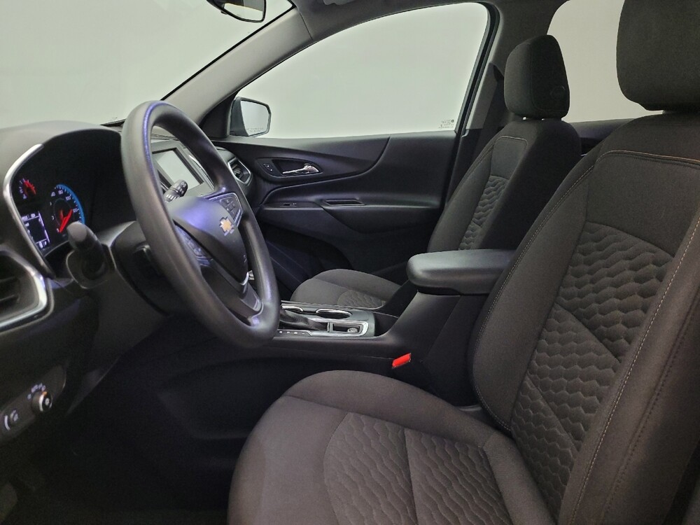 2018 Chevrolet Equinox in Albuquerque, NM 87123 - 18117287 17