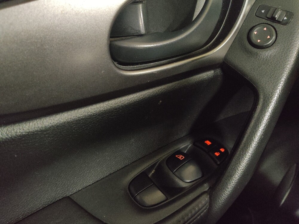 2020 Nissan Rogue Sport in Jackson, MS 39211 - 18117291 27