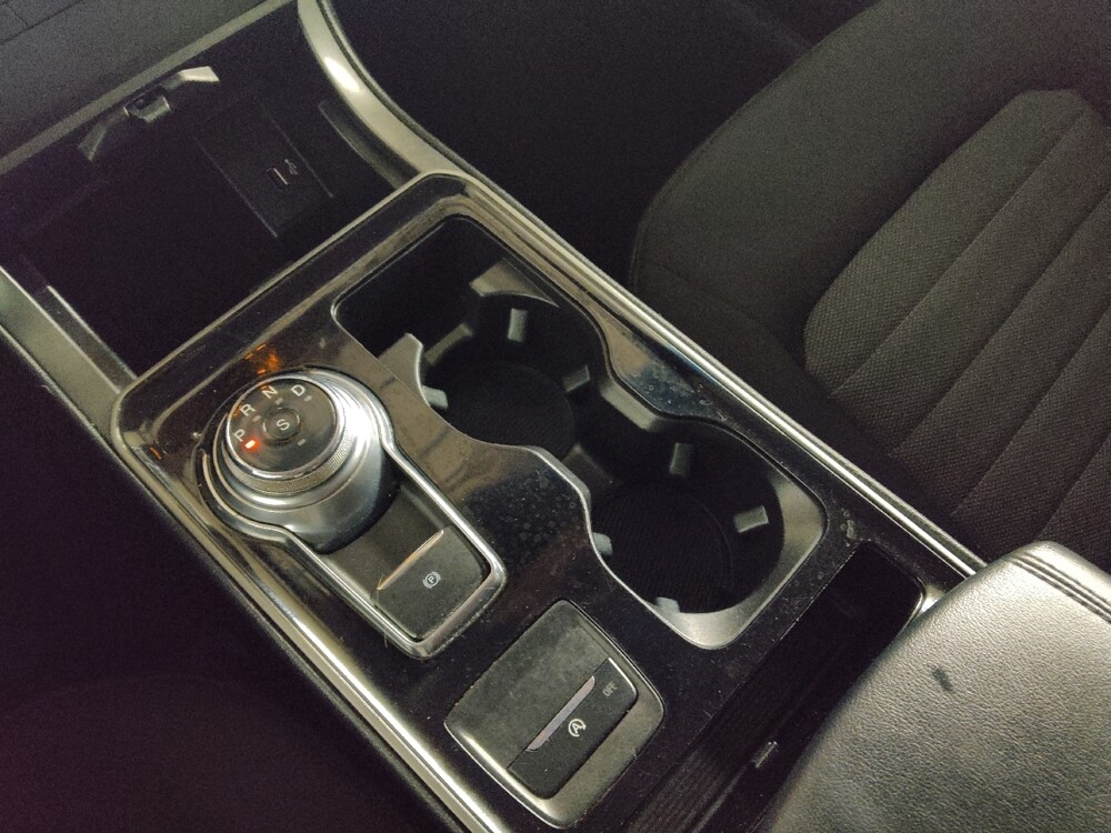 2019 Ford Edge in Marietta, GA 30062 - 18117302 26