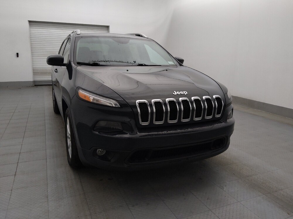 2018 Jeep Cherokee in Tampa, FL 33619 - 18117305 14