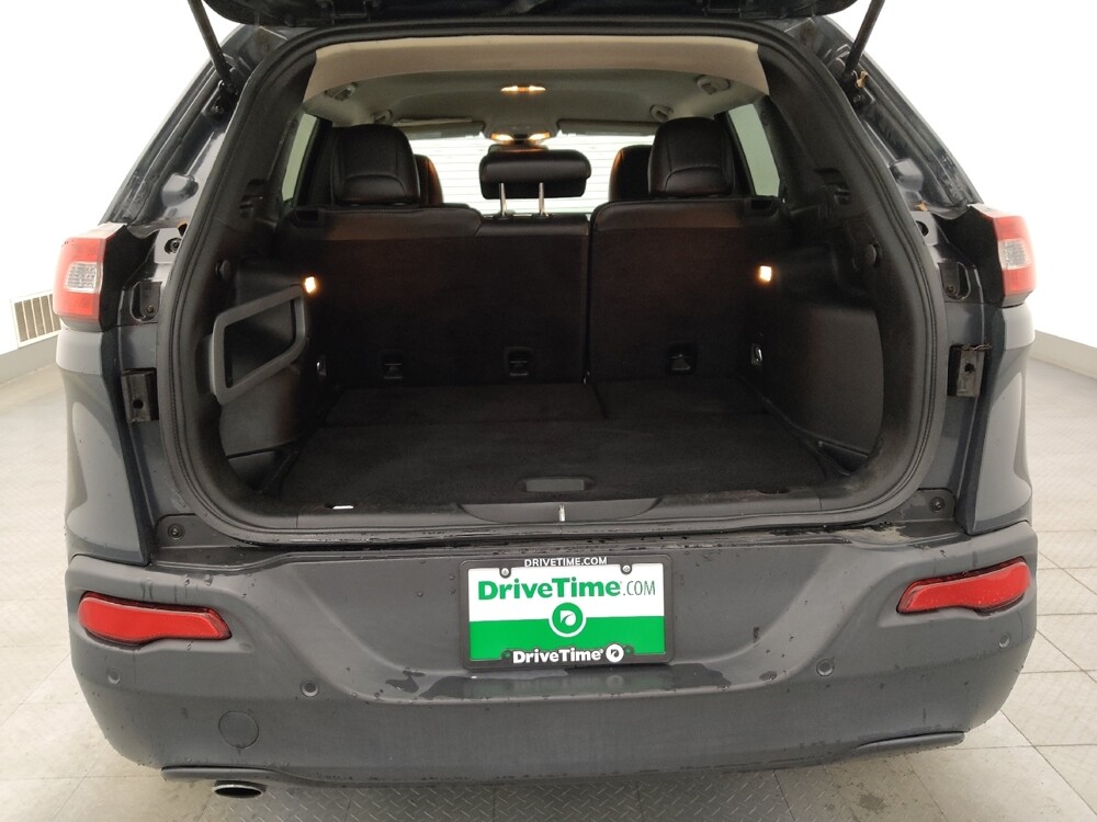 2018 Jeep Cherokee in Tampa, FL 33619 - 18117305 29