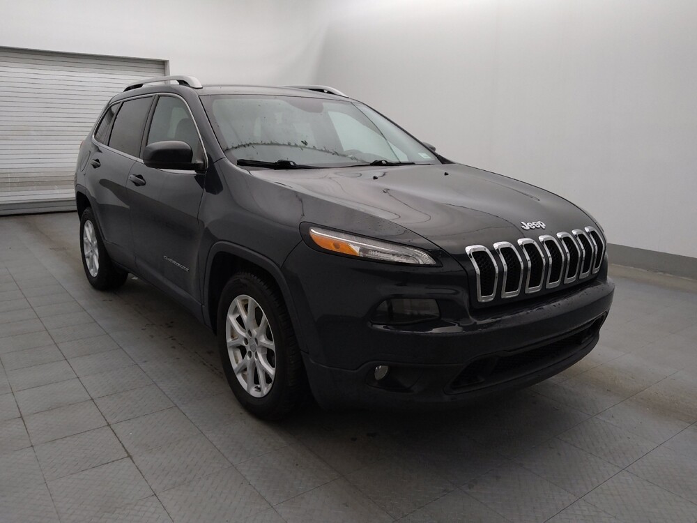 2018 Jeep Cherokee in Tampa, FL 33619 - 18117305 13