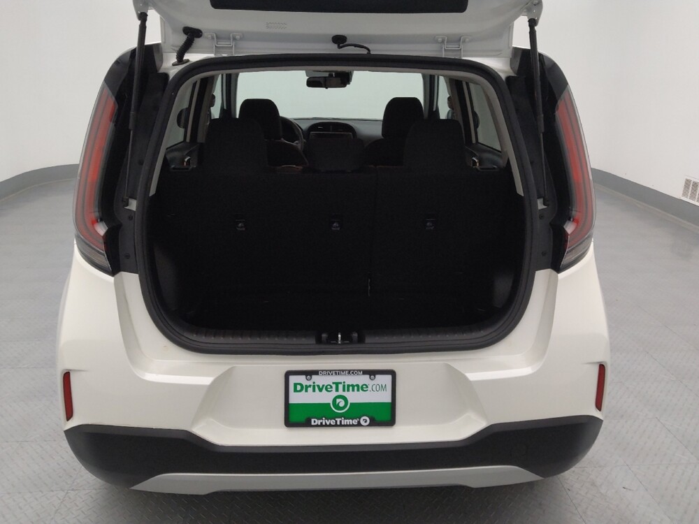 2024 Kia Soul in St. Louis, MO 63136 - 18117307 29