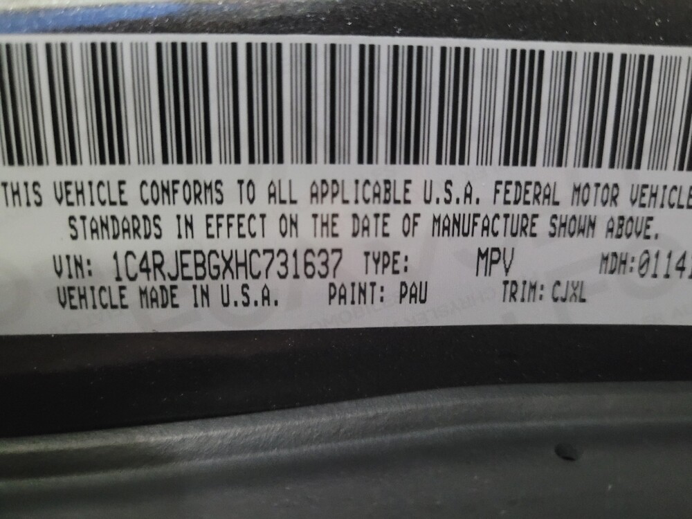 2017 Jeep Grand Cherokee in Birmingham, AL 35215 - 18117309 33