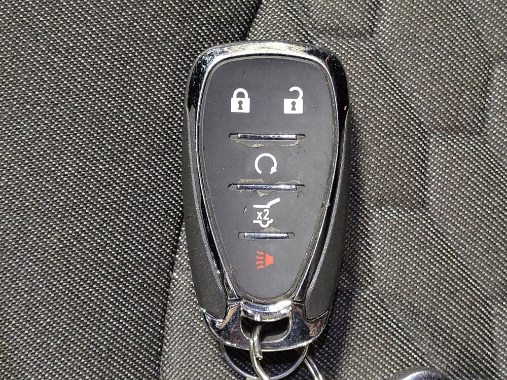 2019 Chevrolet Equinox in Lewisville, TX 75067 - 18117321 32