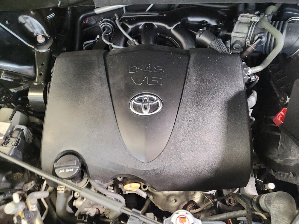 2019 Toyota Highlander in Toledo, OH 43617 - 18117325 30