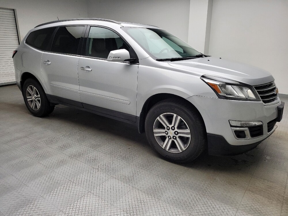 2017 Chevrolet Traverse in Taylor, MI 48180 - 18117327 11