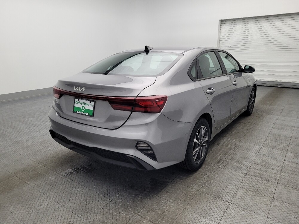 2023 Kia Forte in Jacksonville, FL 32210 - 18117328 9