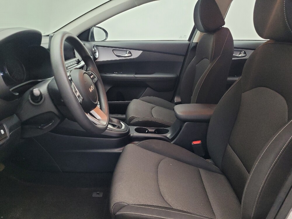 2024 Kia Forte in Jacksonville, FL 32210 - 18117331 17