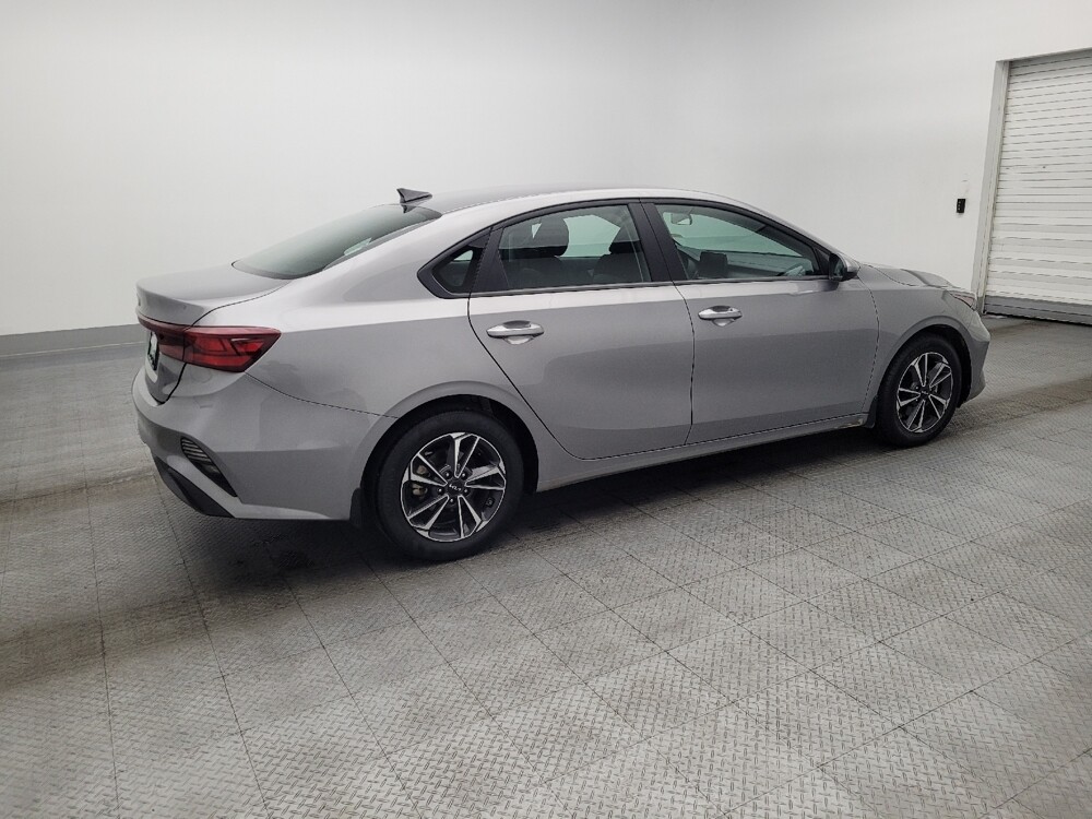 2024 Kia Forte in Jacksonville, FL 32210 - 18117331 10