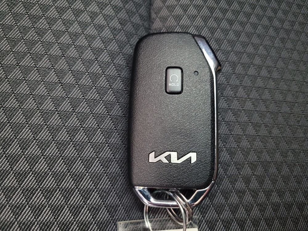 2025 Kia Soul in Toledo, OH 43617 - 18117332 32