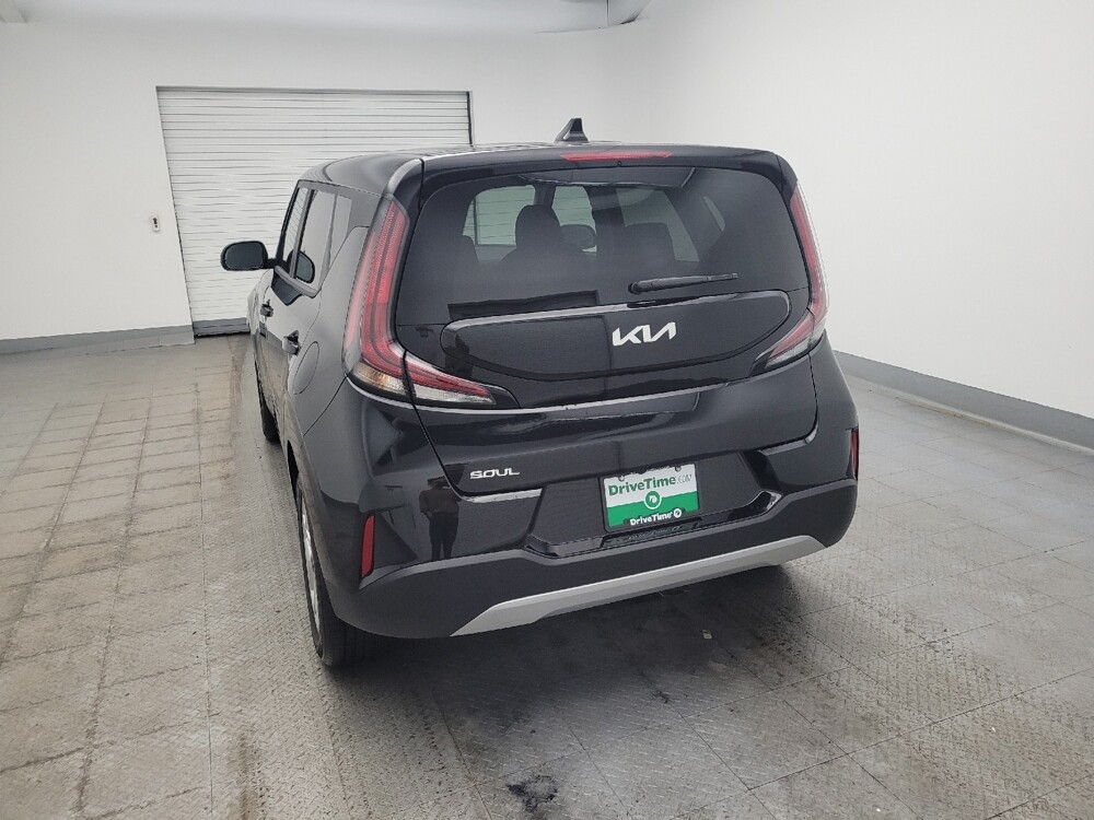 2025 Kia Soul in Toledo, OH 43617 - 18117332 6