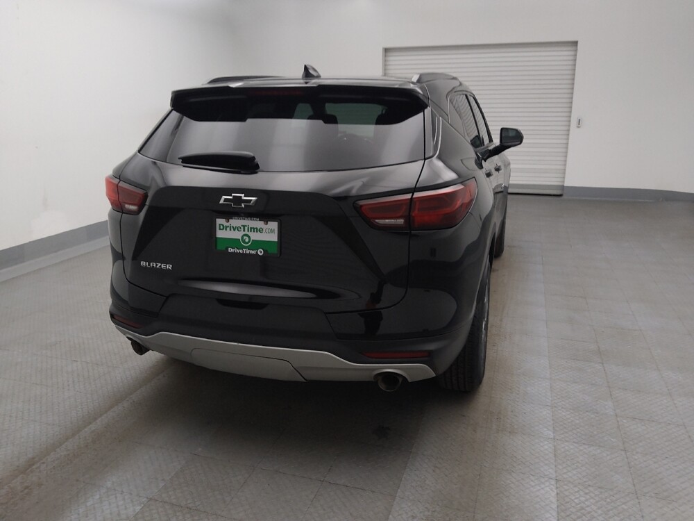 2023 Chevrolet Blazer in Lakewood, CO 80215 - 18117334 7