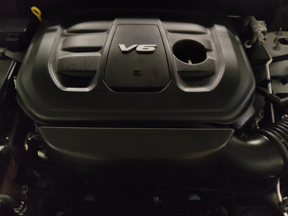 2016 Jeep Grand Cherokee in Glendale, AZ 85301 - 18117340 30