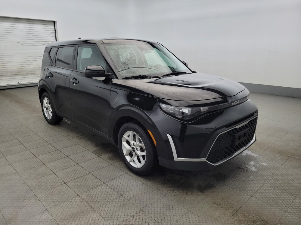 2023 Kia Soul in Pittsburgh, PA 15237 - 18117342 13