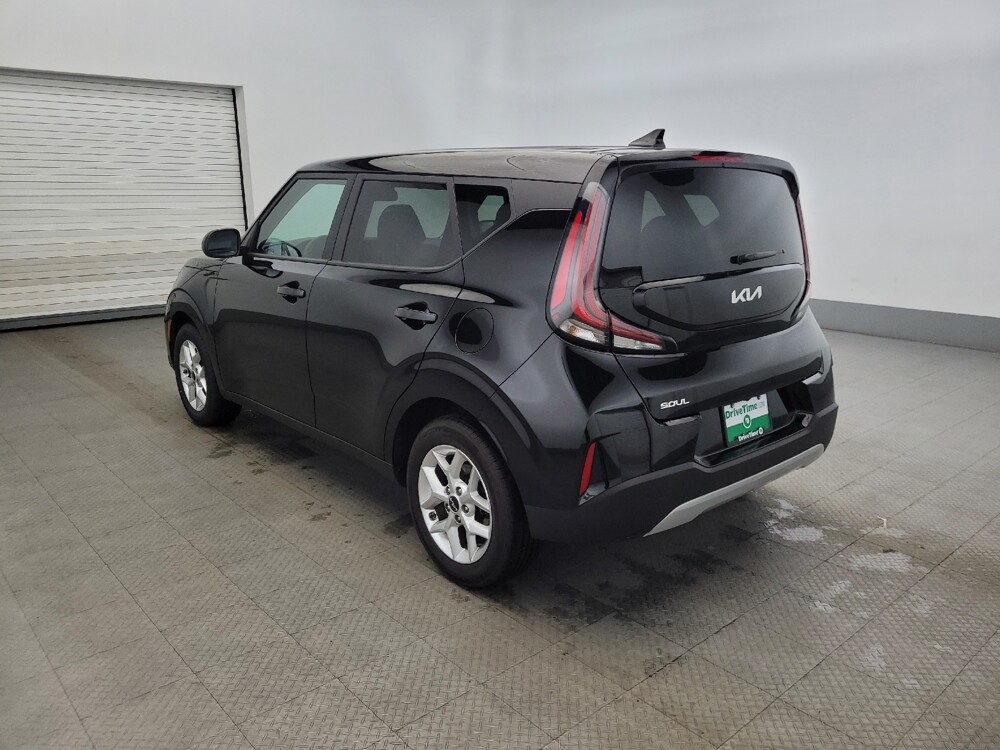 2023 Kia Soul in Pittsburgh, PA 15237 - 18117342 5