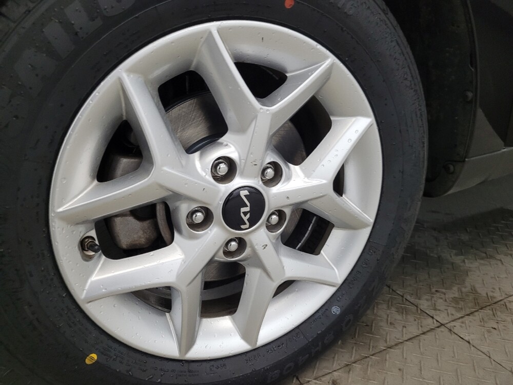 2023 Kia Soul in Pittsburgh, PA 15237 - 18117342 31