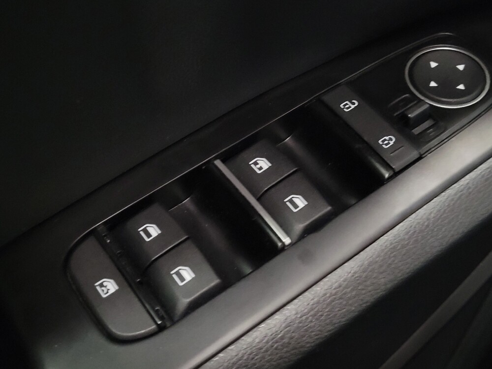 2023 Kia Soul in Pittsburgh, PA 15237 - 18117342 27