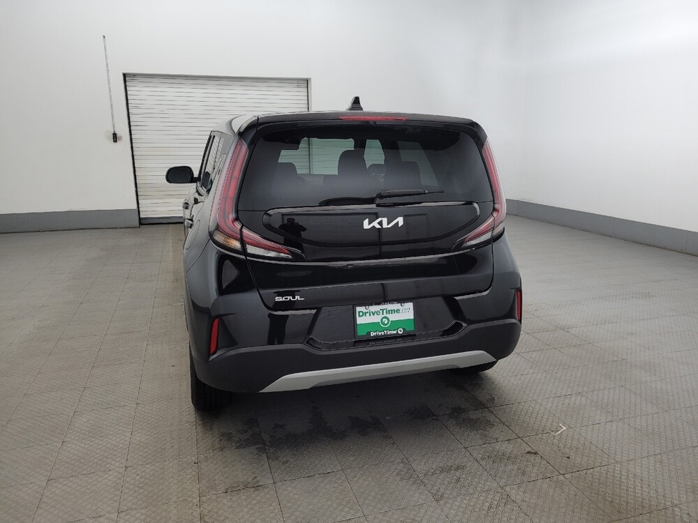 2023 Kia Soul in Pittsburgh, PA 15237 - 18117342 6