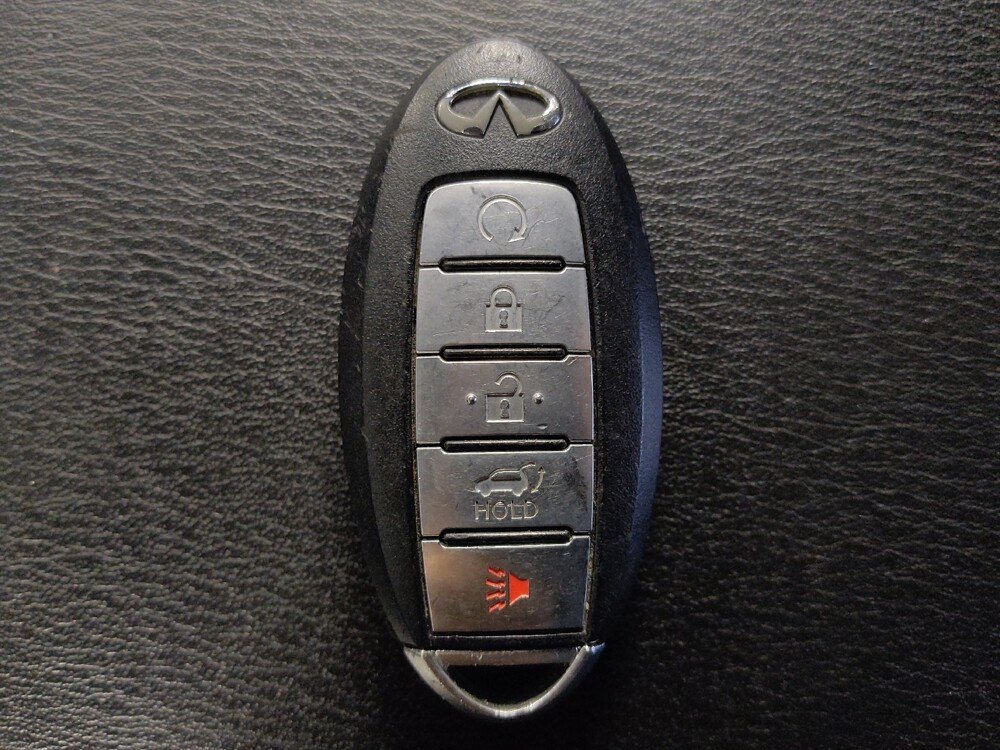 2019 INFINITI QX80 in Houston, TX 77060 - 18117345 32