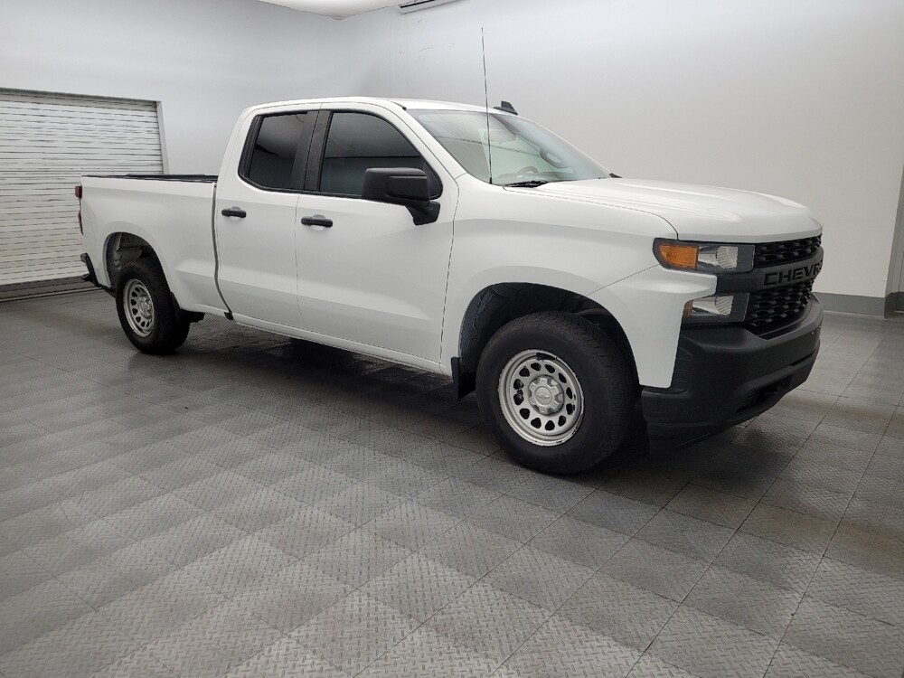 2020 Chevrolet Silverado 1500 in Glendale, AZ 85301 - 18117354 11