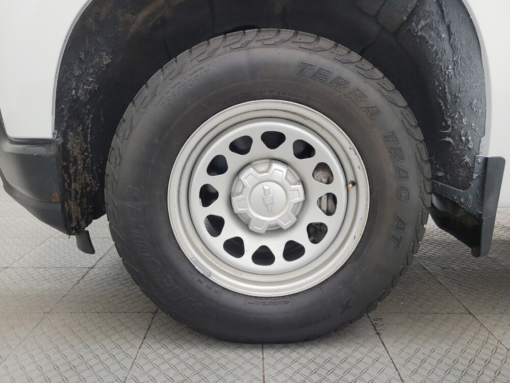 2020 Chevrolet Silverado 1500 in Glendale, AZ 85301 - 18117354 31