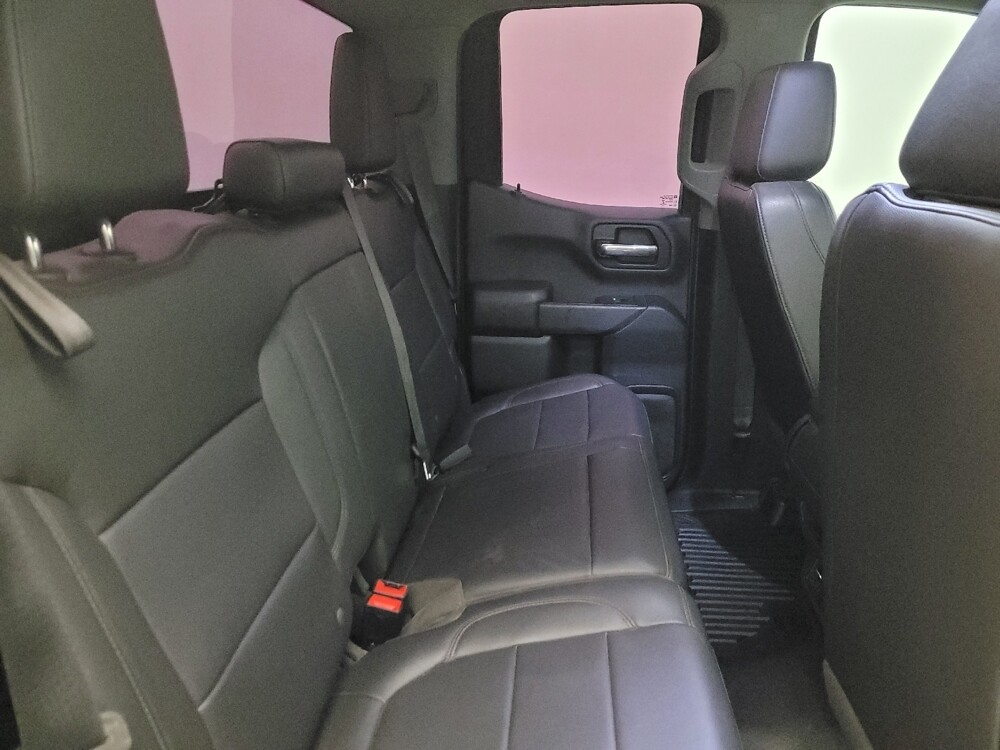 2020 Chevrolet Silverado 1500 in Glendale, AZ 85301 - 18117354 19