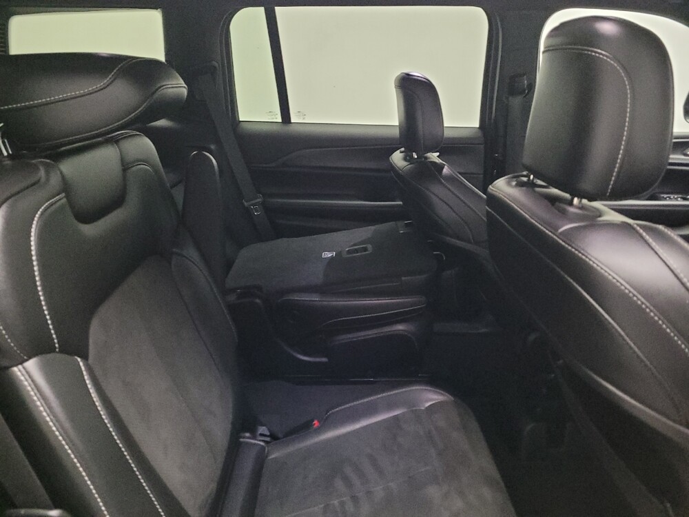 2023 Jeep Grand Cherokee L in Downey, CA 90241 - 18117367 19