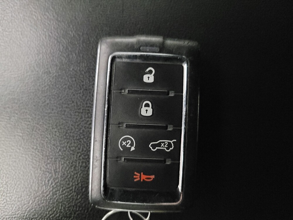 2023 Jeep Grand Cherokee L in Downey, CA 90241 - 18117367 32