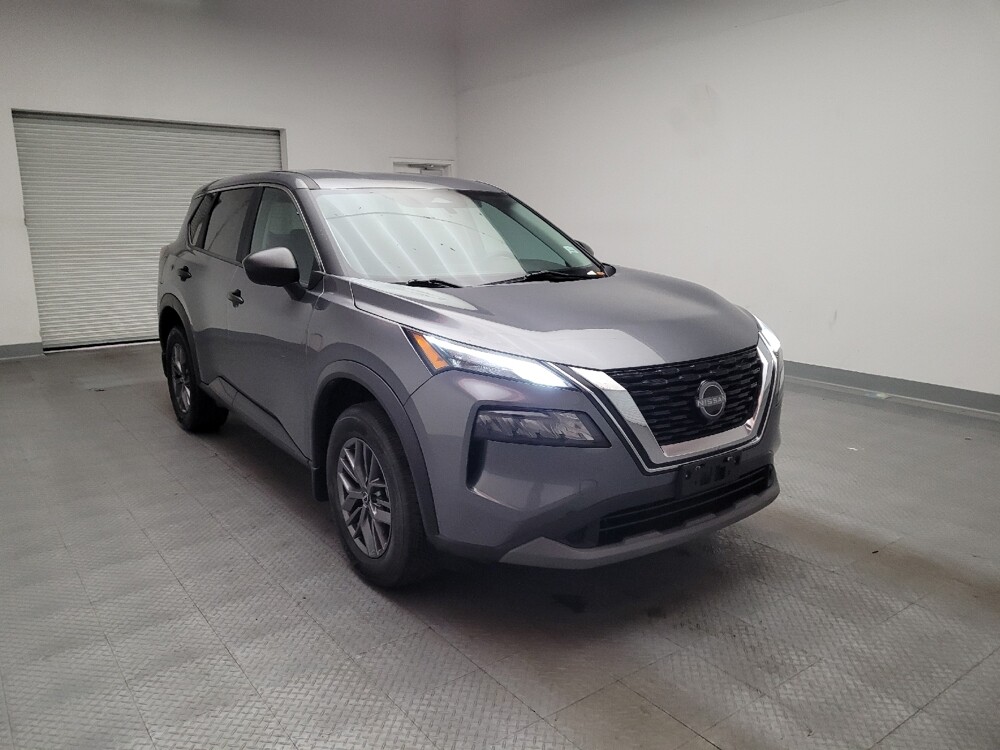 2023 Nissan Rogue in Downey, CA 90241 - 18117368 13