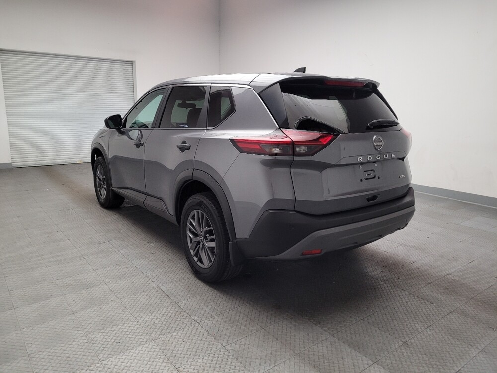 2023 Nissan Rogue in Downey, CA 90241 - 18117368 5