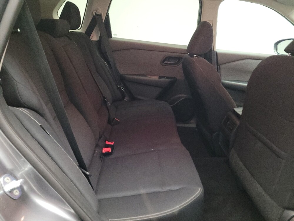 2023 Nissan Rogue in Downey, CA 90241 - 18117368 19