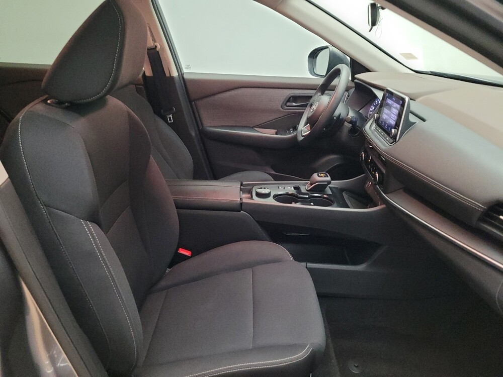 2023 Nissan Rogue in Downey, CA 90241 - 18117368 21