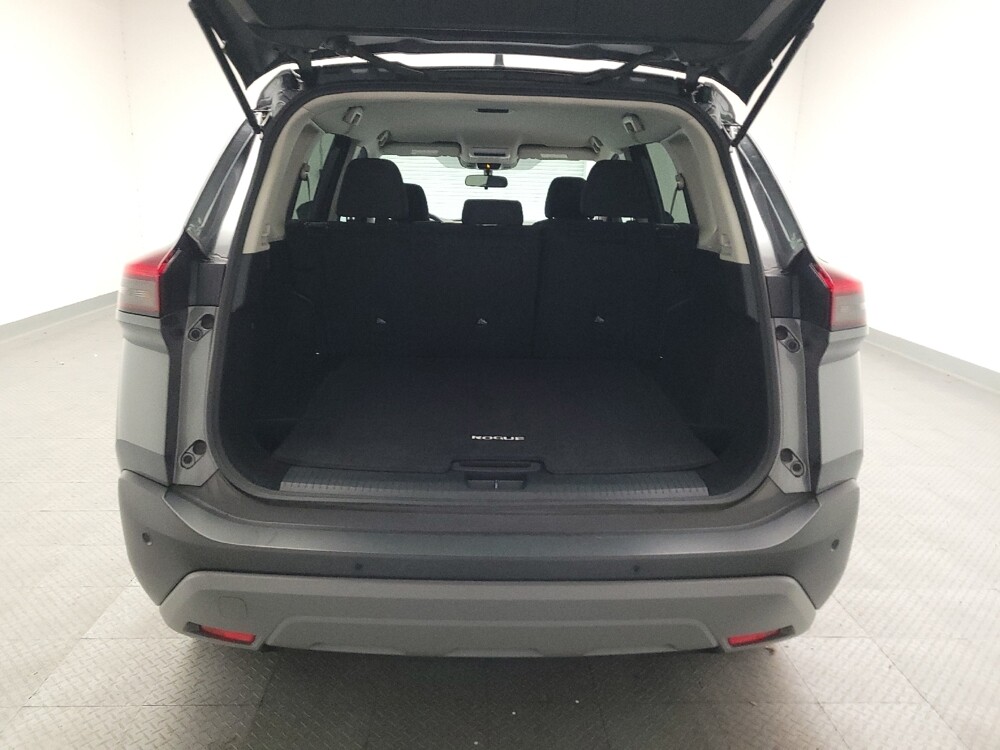 2023 Nissan Rogue in Downey, CA 90241 - 18117368 29