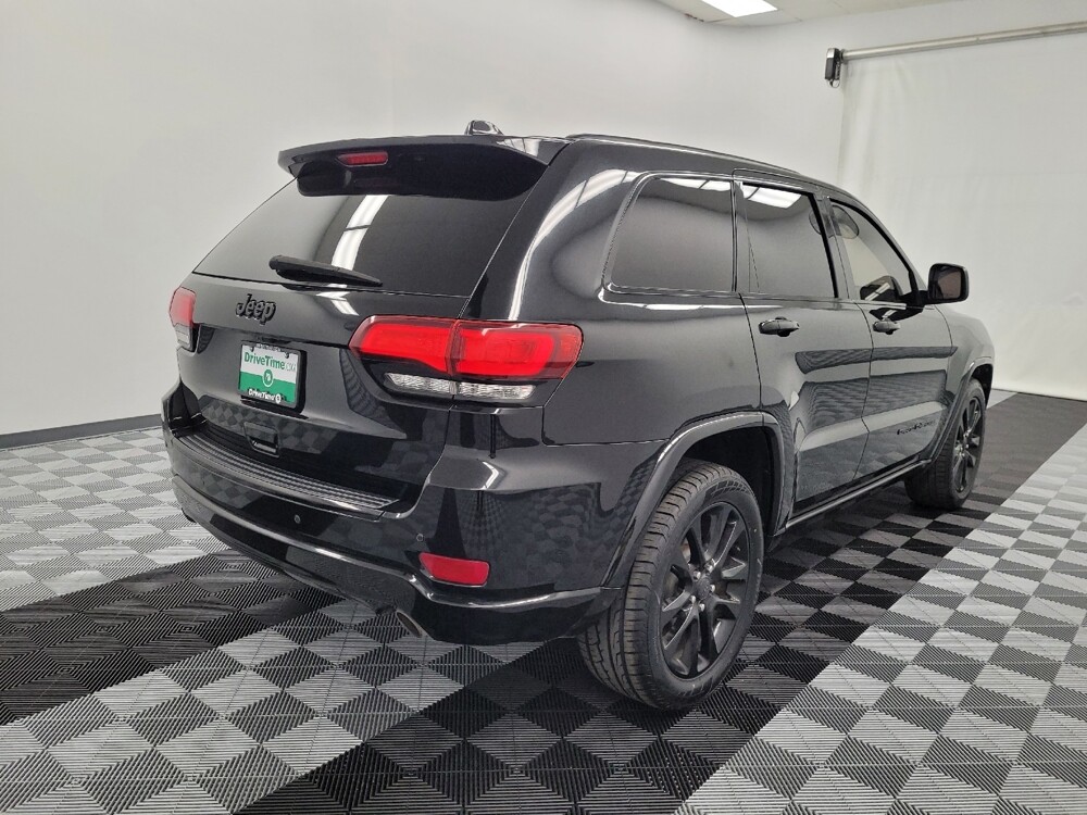 2018 Jeep Grand Cherokee in Houston, TX 77060 - 18117372 9
