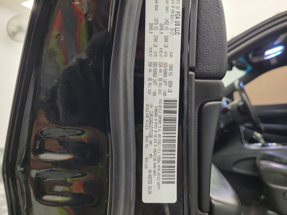 2018 Jeep Grand Cherokee in Houston, TX 77060 - 18117372 33