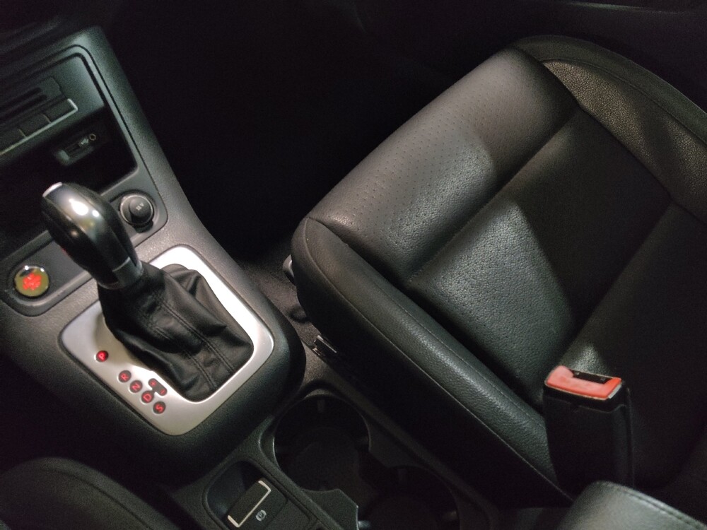 2016 Volkswagen Tiguan in Fort Worth, TX 76116 - 18117374 26