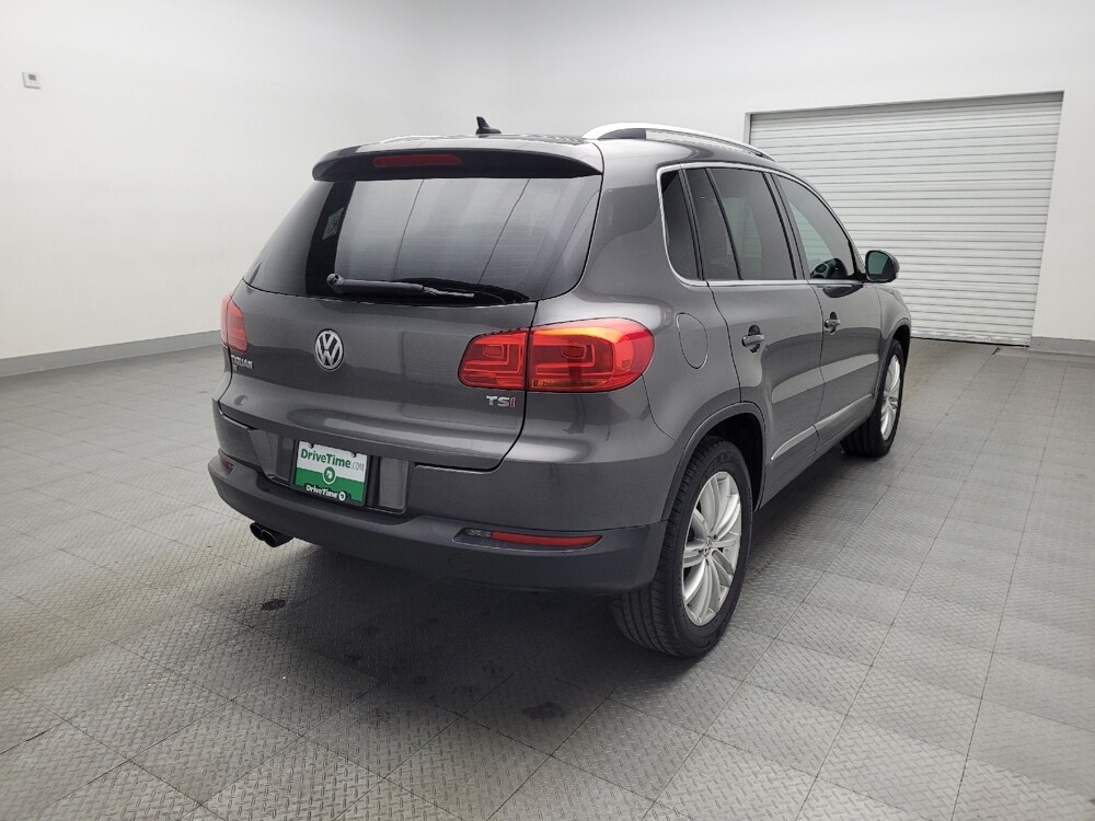 2016 Volkswagen Tiguan in Fort Worth, TX 76116 - 18117374 9