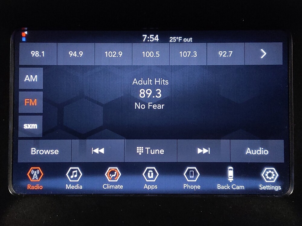 2019 Jeep Cherokee in Houston, TX 77034 - 18117376 25