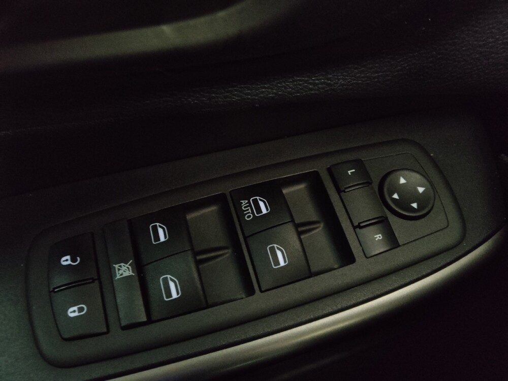 2020 Jeep Cherokee in Chattanooga, TN 37421 - 18117382 27