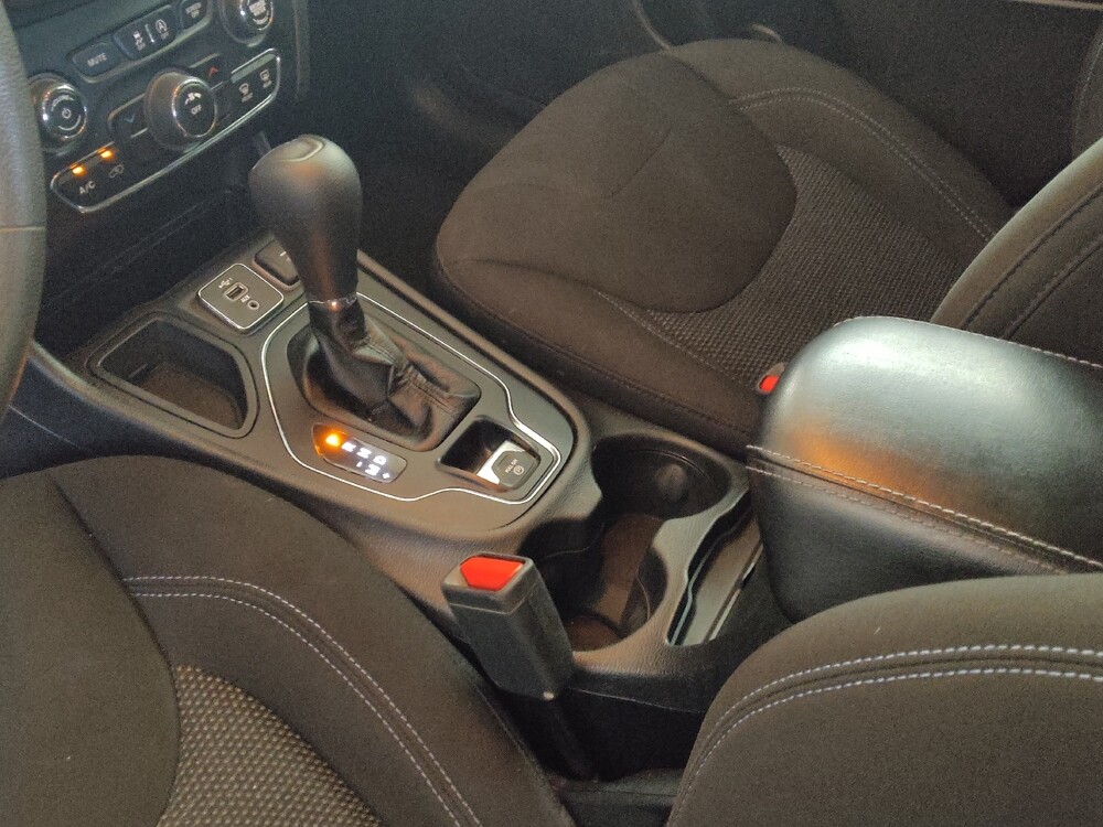 2020 Jeep Cherokee in Chattanooga, TN 37421 - 18117382 26