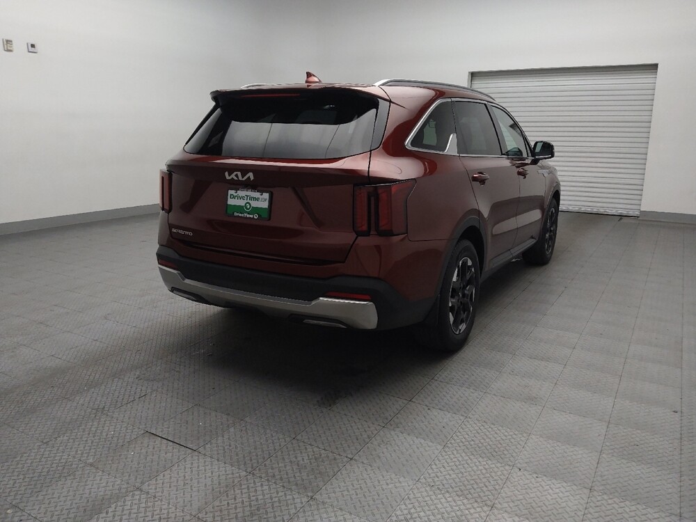 2024 Kia Sorento in Plano, TX 75074 - 18117383 9