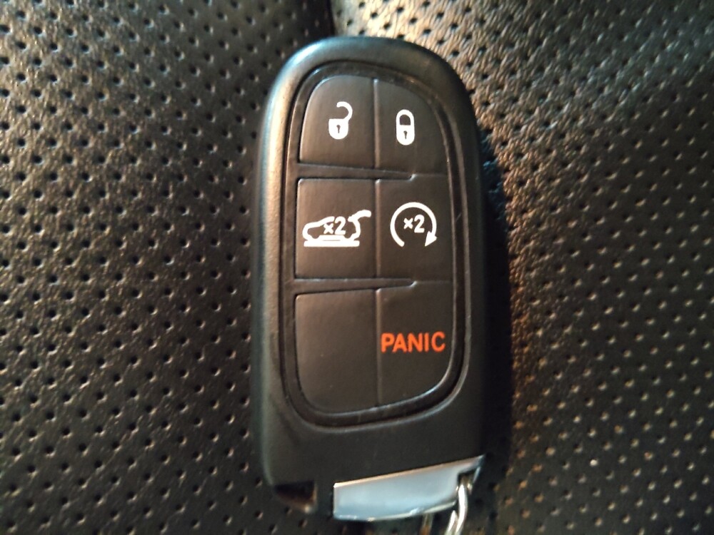 2020 Jeep Cherokee in Lewisville, TX 75067 - 18117391 32