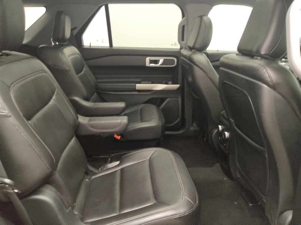 2020 Ford Explorer in Denver, CO 80012 - 18117404 19