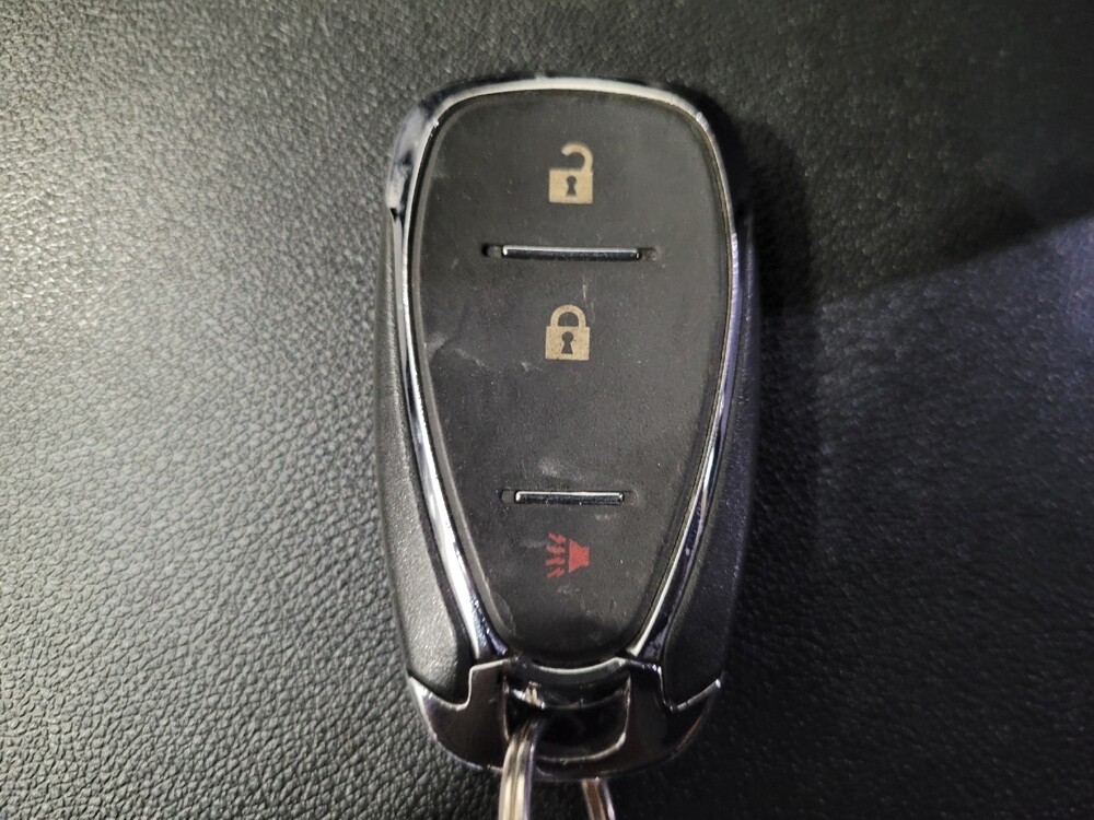 2023 Chevrolet Equinox in Temple Hills, MD 20746 - 18117412 32