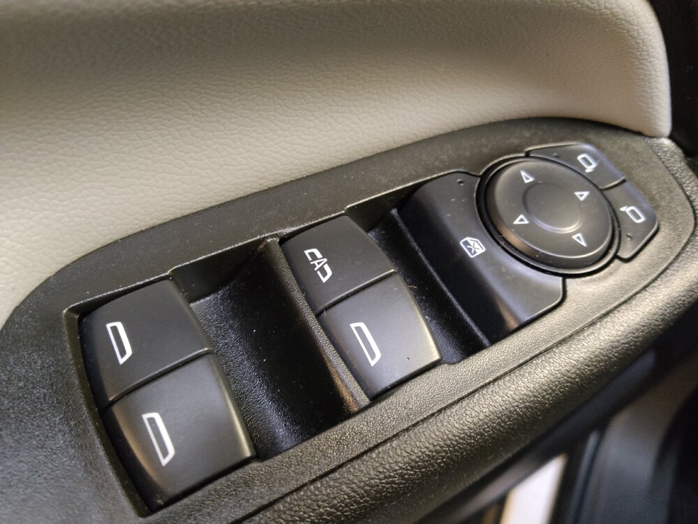 2021 Chevrolet Equinox in Raleigh, NC 27604 - 18117414 27